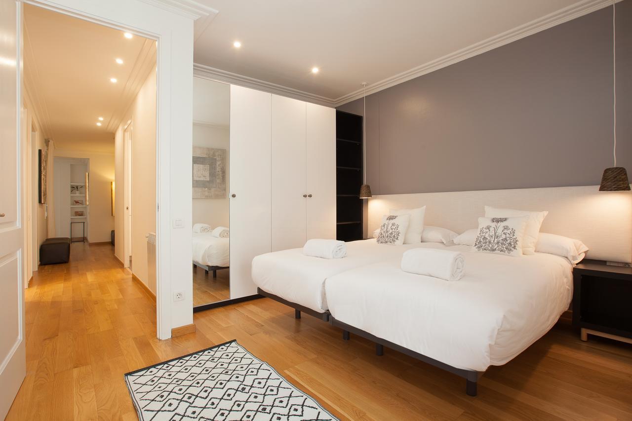 Rent Top Apartments Avenida Diagonal Barcellona Esterno foto